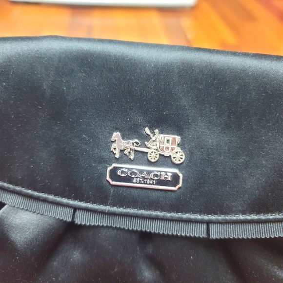 Coach Amanda Large Satin Wristlet - Picture 2 of 11